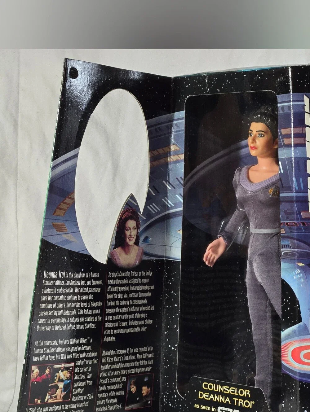 Star Trek The Women of Star Trek Counselor Deanna Troi 12